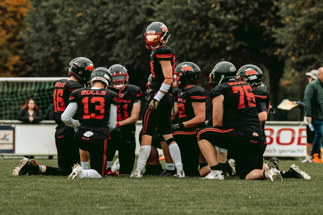 2025-11-07-American-Football